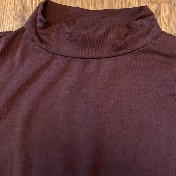 Reformation Bailey Brown Top - Picture 7 of 7